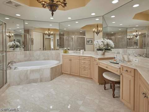 970 Cape Marco Dr 806, Marco Island FL - photo 14 of 35