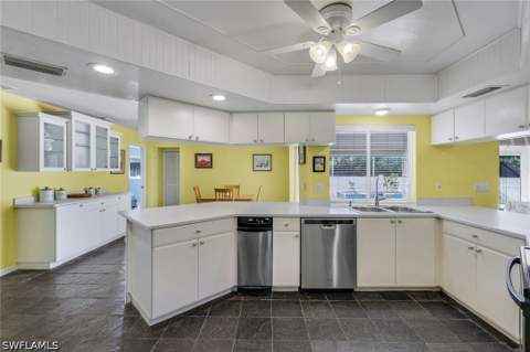 6029 & 6031 Higgins Ave, Fort Myers FL - photo 16 of 50