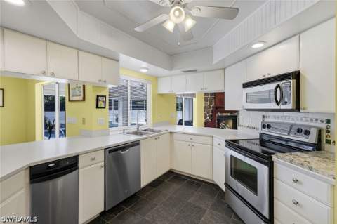 6029 & 6031 Higgins Ave, Fort Myers FL - photo 17 of 50