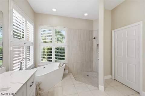 9227 Troon Lakes Dr, Naples FL - photo 24 of 50