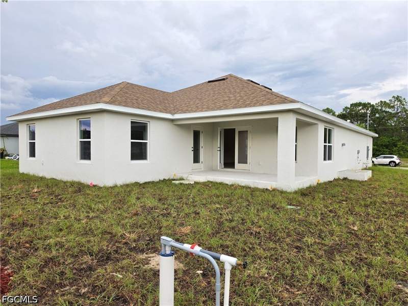 3 bedroom SingleFamilyResidence at 2510 NW 18th Ave, Cape Coral, Cape Coral — photo 2
