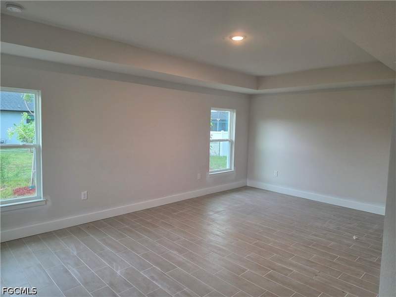 3 bedroom SingleFamilyResidence at 2510 NW 18th Ave, Cape Coral, Cape Coral — photo 5