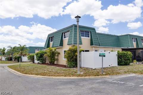 4811 Sunfish Ct, Fort Myers FL - photo 20 of 29