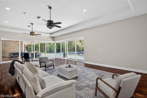 15860 Glendale Ln, Fort Myers FL - photo 13 of 50