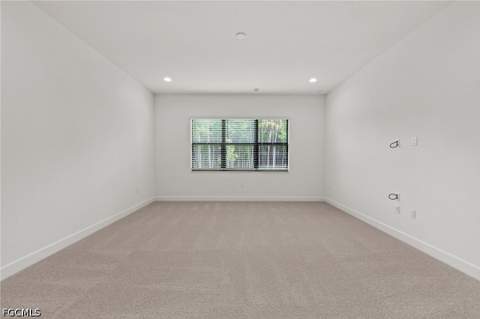 14313 Hogarth Pl, Fort Myers FL - photo 15 of 44