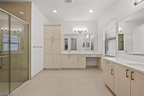 14313 Hogarth Pl, Fort Myers FL - photo 16 of 44