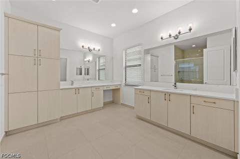 14313 Hogarth Pl, Fort Myers FL - photo 17 of 44