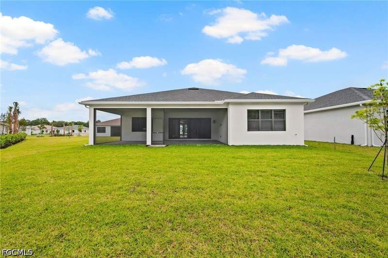 4 bedroom SingleFamilyResidence at 14313 Hogarth Pl, Valencia Harbor, Fort Myers — photo 4
