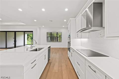 14313 Hogarth Pl, Fort Myers FL - photo 8 of 44