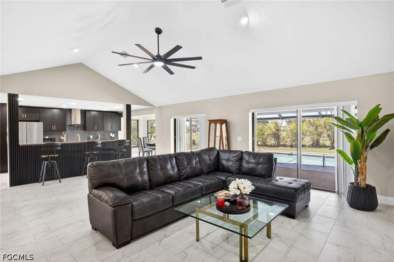 3 bedroom SingleFamilyResidence at 1145 SW 21st Ter, Palmetto Pines Country Club, Cape Coral — photo 5