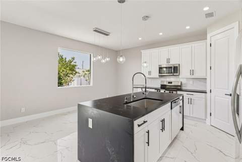 2108 NE 15th Ter, Cape Coral FL - photo 7 of 26