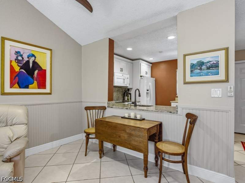 2 bedroom Condominium at 17171 Terraverde Cir 11, Terraverde Country Club, Fort Myers — photo 5