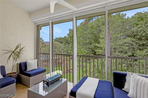 1215 Sarah Jean Cir J205, Naples FL - photo 19 of 50