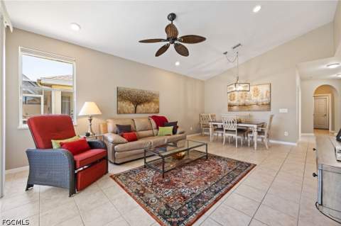 4342 Avian Ave, Fort Myers FL - photo 16 of 50