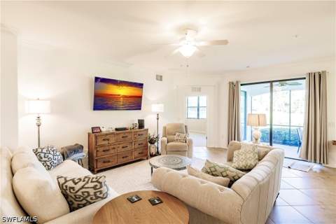 3157 Aviamar Cir 102, Naples FL - photo 9 of 50