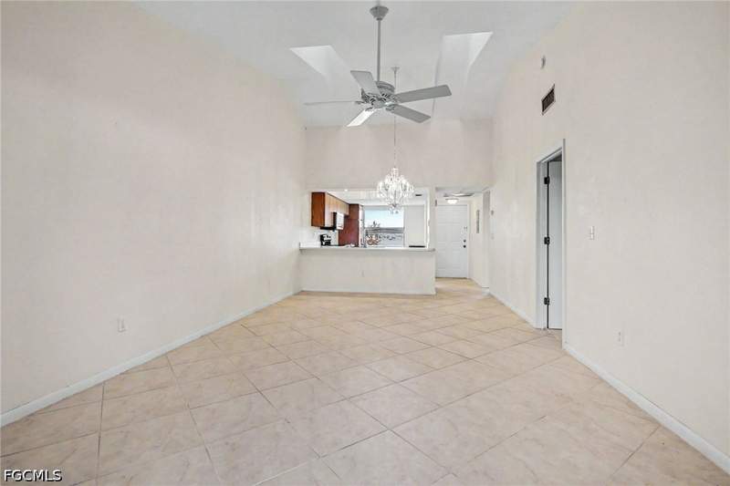 2 bedroom Condominium at 3739 SW 9th Ave 112, Patio Villas Of Cape Coral, Cape Coral — photo 3