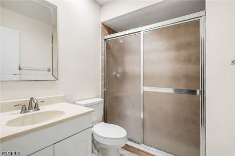 3739 SW 9th Ave 112, Cape Coral FL - photo 9 of 15