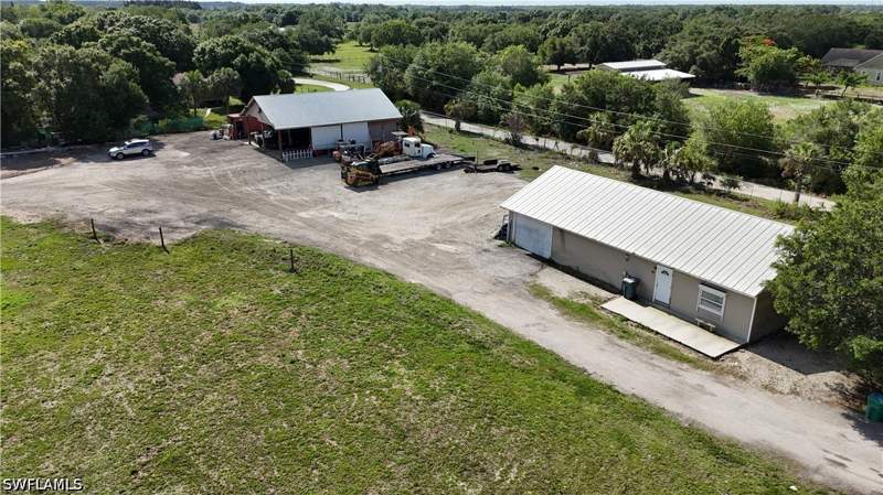 3 bedroom ManufacturedHome at 7850 Friendship Ln, Golden Gate Estates, Naples — photo 5