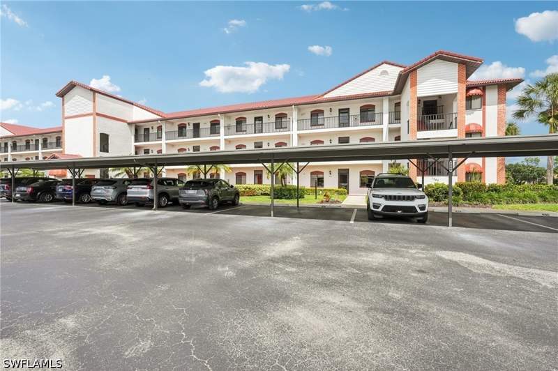 2 bedroom Condominium at 7340 Coventry Ct 809, Country Manor, Naples — photo 2