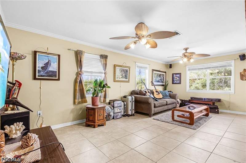 3 bedroom SingleFamilyResidence at 6351 Allen Park Dr, Kreamers Avocado Subd, Bokeelia — photo 3