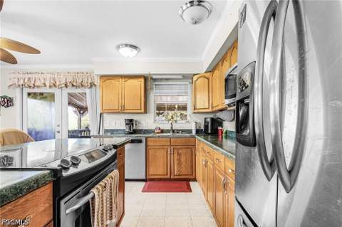 6351 Allen Park Dr, Bokeelia FL - photo 6 of 27