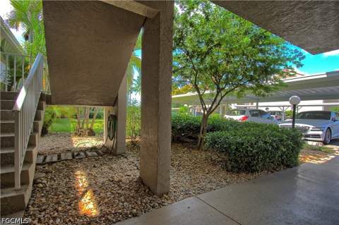 9627 Eaton Gardens Ln 101, Fort Myers FL - photo 20 of 30