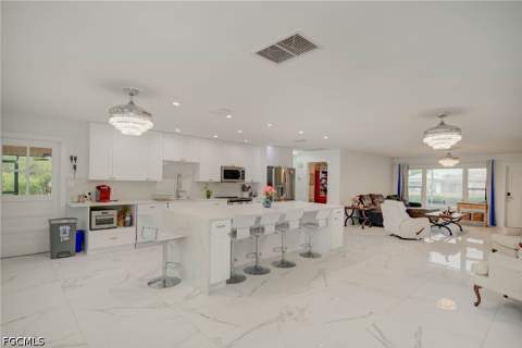 14539 Riverside Dr, Fort Myers FL - photo 6 of 20