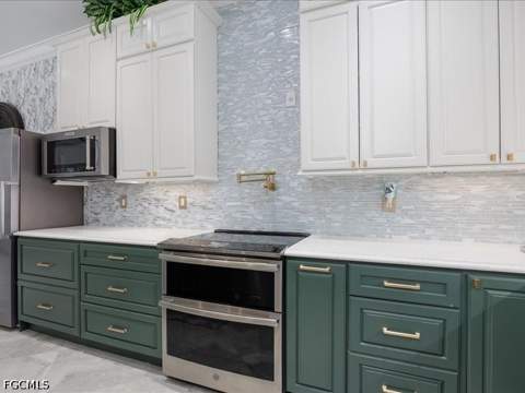17100 Wrigley Cir, Fort Myers FL - photo 7 of 34