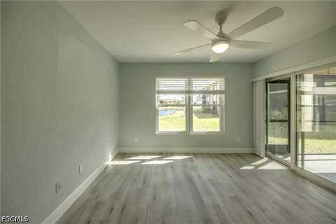 16881 Davis Rd 116, Fort Myers FL - photo 15 of 41