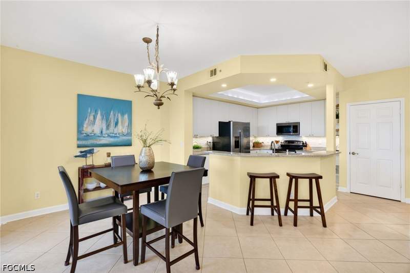 3 bedroom Condominium at 201 Vintage Bay Dr B10, Vintage Bay, Marco Island — photo 4