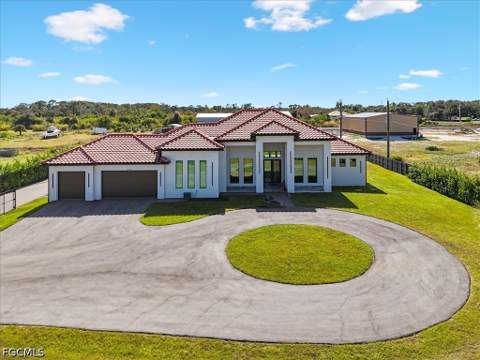 14582 Old Olga Rd, Fort Myers FL - photo 6 of 32