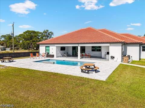 14582 Old Olga Rd, Fort Myers FL - photo 9 of 32