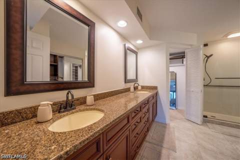792 Eagle Creek Dr 101, Naples FL - photo 20 of 40