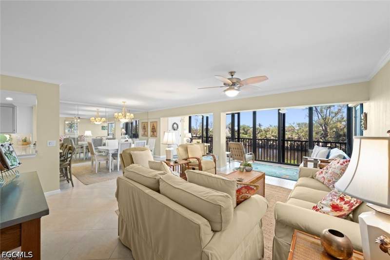 2 bedroom Condominium at 1340 Middle Gulf Dr 8A, Sunset South Condo, Sanibel — photo 4
