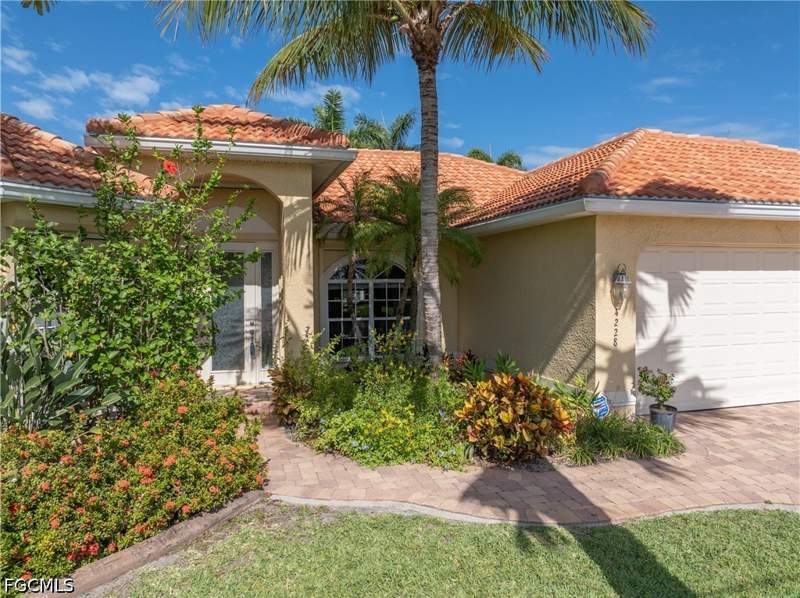 4 bedroom SingleFamilyResidence at 4228 SW 23rd Pl, Cape Coral, Cape Coral — photo 2