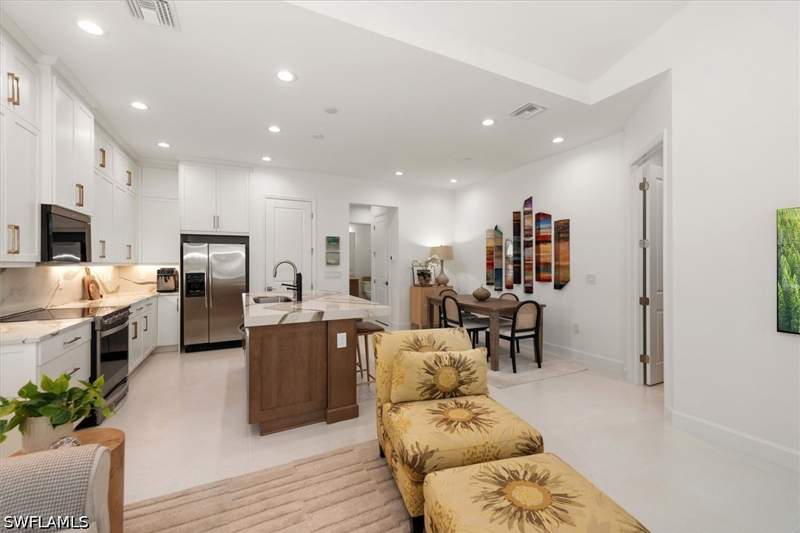 2 bedroom SingleFamilyResidence at 7315 Cayo Coco LN, ISLES OF COLLIER PRESERVE, Naples — photo 5