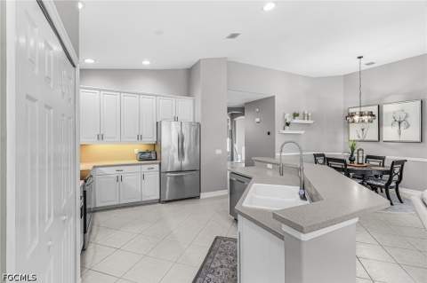 12051 Brassie Cir D202, Fort Myers FL - photo 13 of 38
