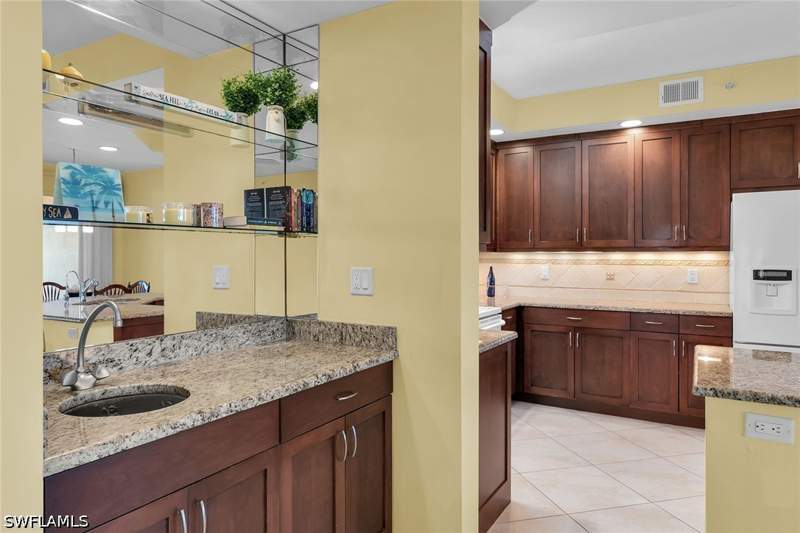 2 bedroom Condominium at 269 Vintage Bay Dr C11, Vintage Bay, Marco Island — photo 4