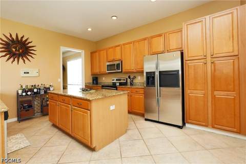 9116 Links Dr, Fort Myers FL - photo 11 of 50