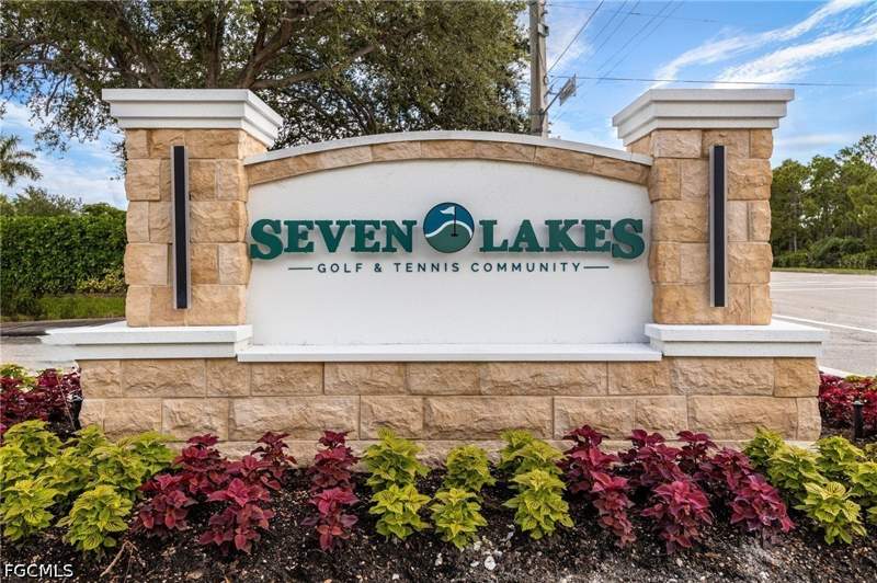 2 bedroom Condominium at 1580 Pine Valley Dr 415, Seven Lakes, Fort Myers — photo 3