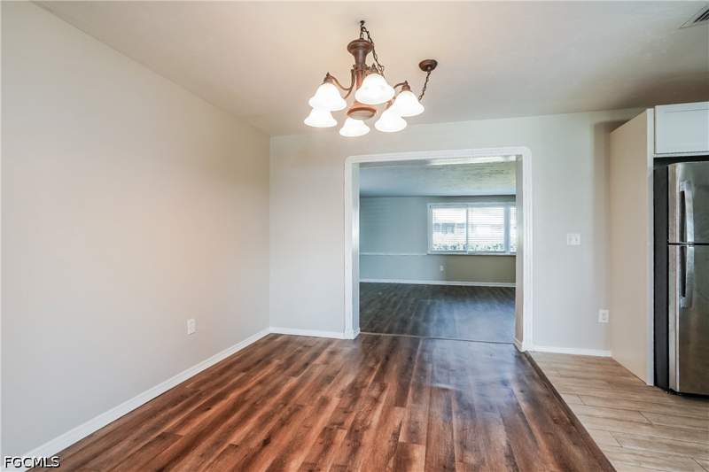 3 bedroom SingleFamilyResidence at 1437 SE 14th Ter, Cape Coral, Cape Coral — photo 4