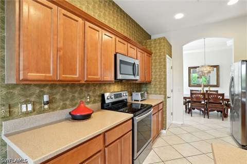 10080 Valiant Ct 202, Miromar Lakes FL - photo 14 of 34