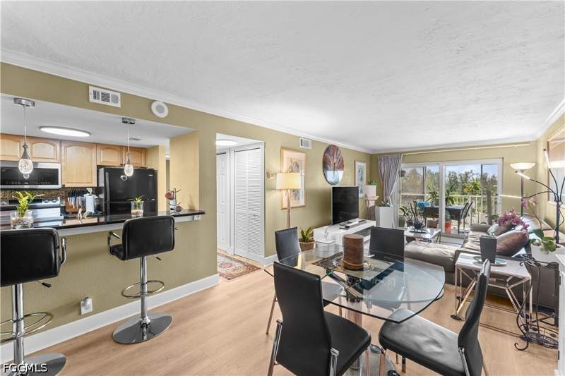 2 bedroom Condominium at 2885 Palm Beach Blvd Building A 507, Palm Beach Landings, Fort Myers — photo 2