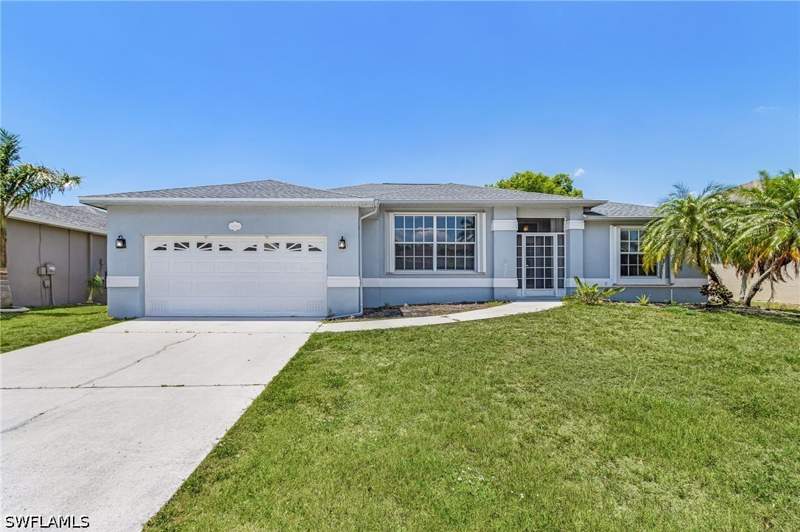 3 bedroom SingleFamilyResidence at 16725 Wellington Lakes Cir, Fort Myers, Fort Myers — photo 2