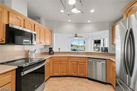 17630 Stevens Blvd, Fort Myers Beach FL - photo 8 of 37