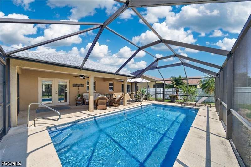 3 bedroom SingleFamilyResidence at 4005 SW 27th Ave, Cape Coral, Cape Coral — photo 2
