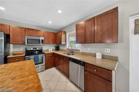 4005 SW 27th Ave, Cape Coral FL - photo 9 of 29