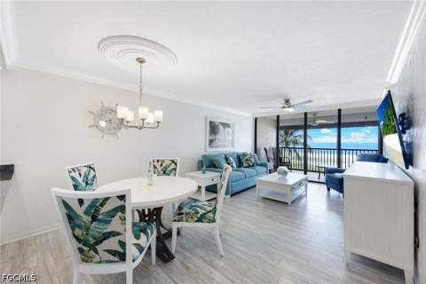 6400 Estero Blvd 402, Fort Myers Beach FL - photo 14 of 32