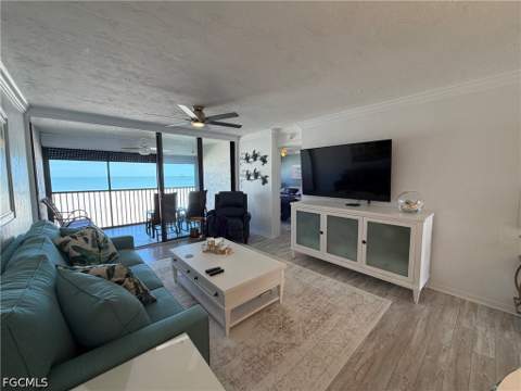 6400 Estero Blvd 402, Fort Myers Beach FL - photo 7 of 32