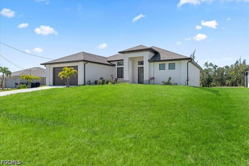 3 bedroom SingleFamilyResidence at 4114 NW 24th Ter, Cape Coral, Cape Coral — photo 3